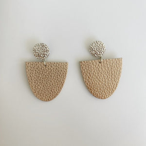 USNJENI UHANI ELIP- SREBRNI / HANDMADE LEATHER EARRINGS ELIP-SIVER