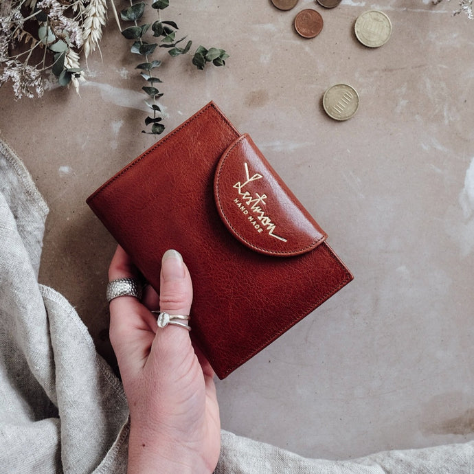 MEDIUM WOMAN'S WALLET-BROWN