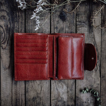 Load image into Gallery viewer, MEDIUM WOMAN&#39;S WALLET-BROWN
