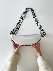 NOLA BAG - LIGHT SILVER / TORBICA NOLA - SVETLO SREBRNA