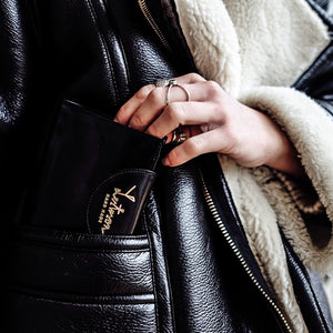 MEDIUM WOMAN'S WALLET- BLACK